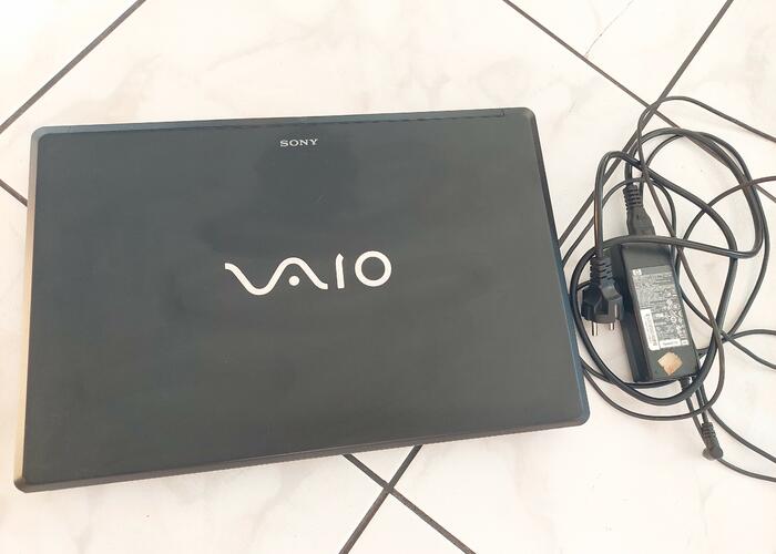 Grajewo ogłoszenia: Sprzedam komputer laptopa Sony PCG-8131M
Posiada monitor...