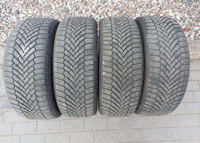 Grajewo ogłoszenia: Sprzedam 4 praktycznie nowe opony zimowe YOKOHAMA BluEarth...